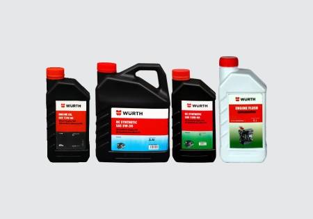 450 x 316 ENGINE OIL